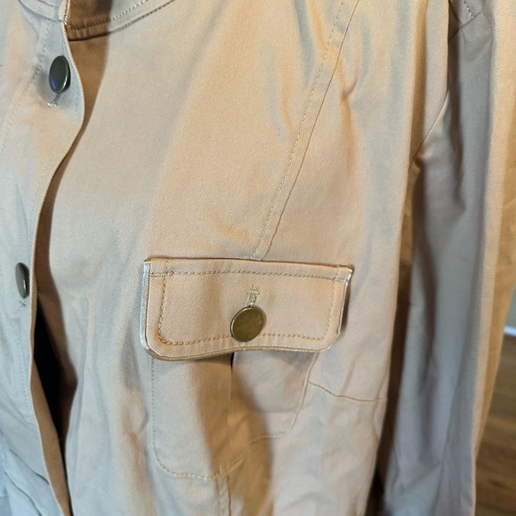 Loft Plus Twill Utility Jacket - Picture 3 of 7